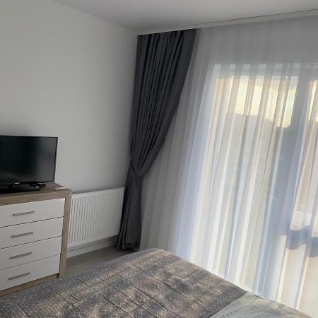 Apartament 2 Camere Prima Nufaru Oradea Extérieur photo