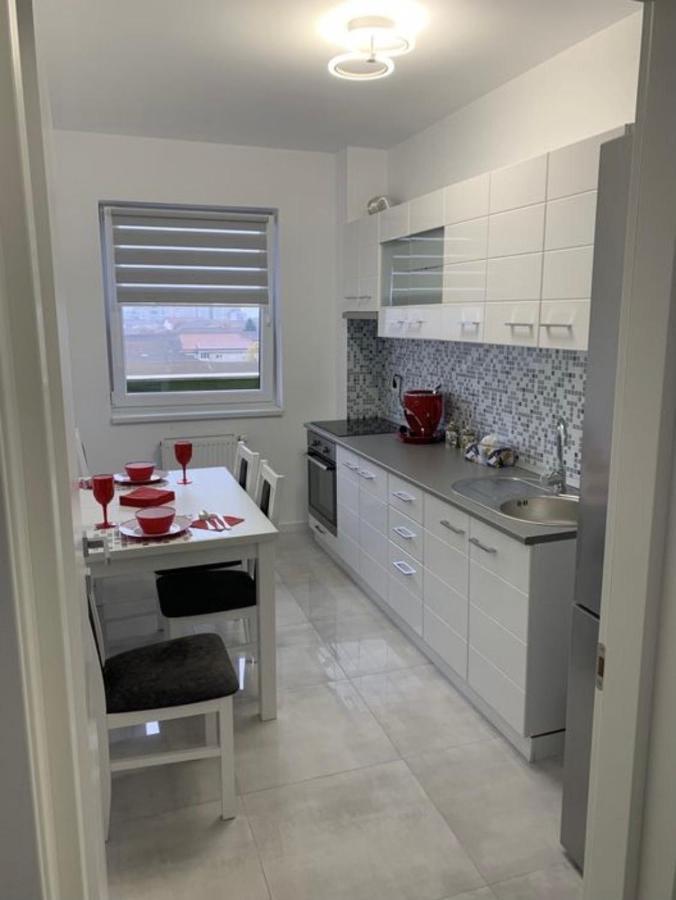 Apartament 2 Camere Prima Nufaru Oradea Extérieur photo