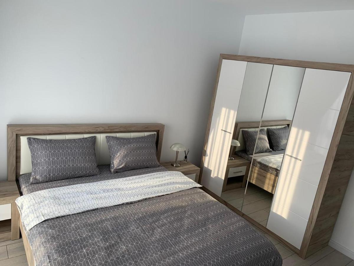 Apartament 2 Camere Prima Nufaru Oradea Extérieur photo