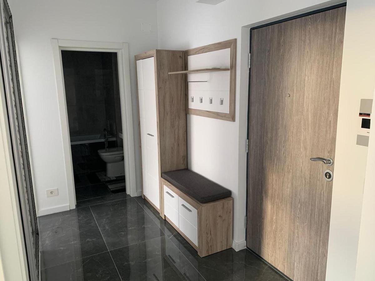 Apartament 2 Camere Prima Nufaru Oradea Extérieur photo